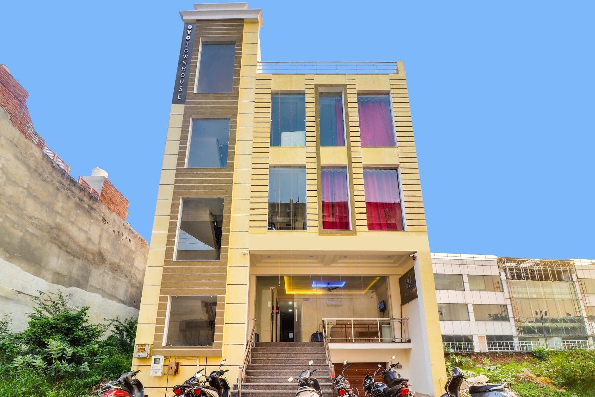 Hotel O Golden Grand Agra  Esterno foto